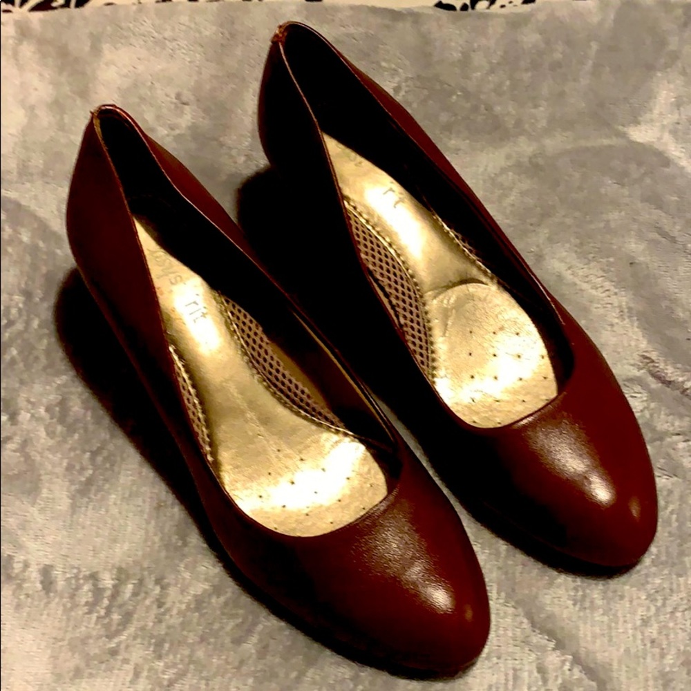 Womens comfortable heels